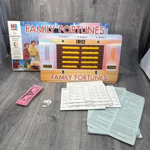 Family fortunes board - family,