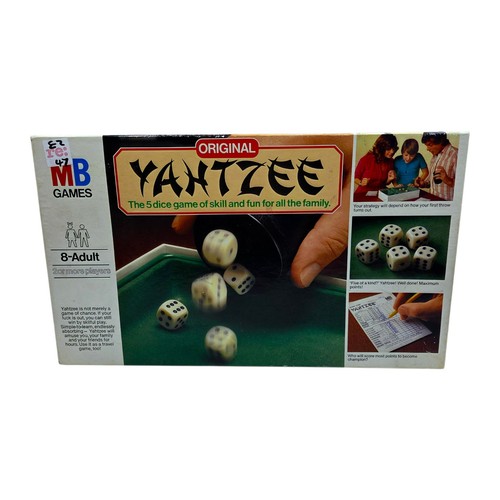 Yahtzee family board - family,