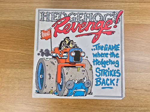 Hedgehog revenge board game - board,