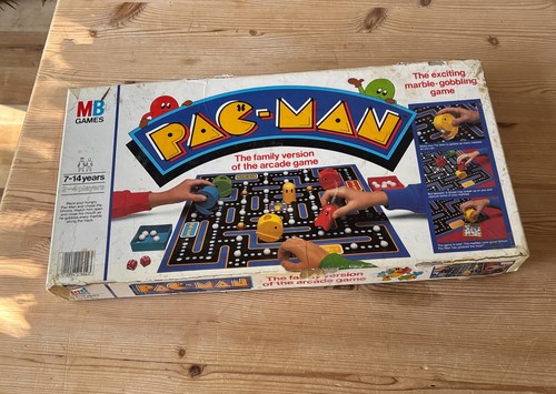 Vintage pac man - pac-man, game